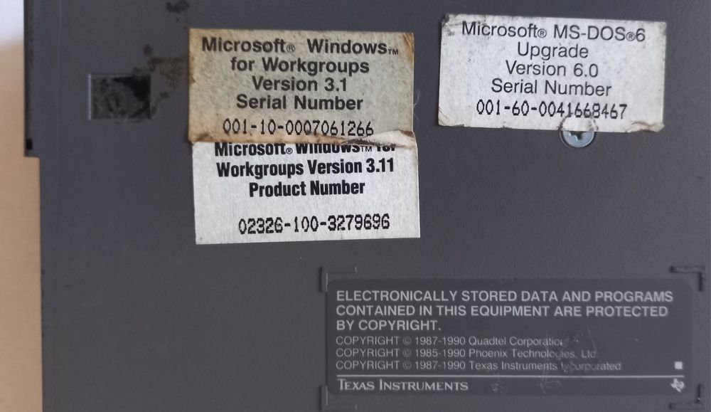 Portátil Texas Instruments Travel Mate 300
