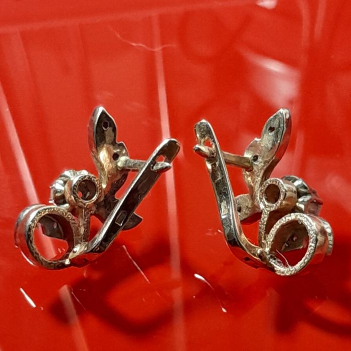 Сережки з діамантами бриллиант Смоленский