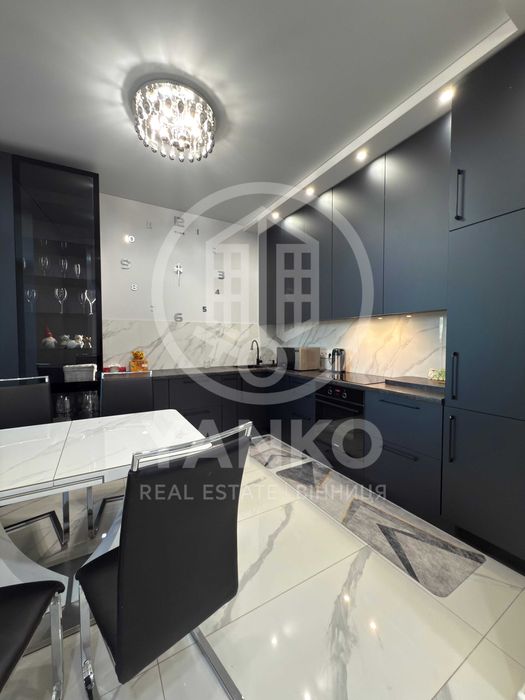 Дизайнерська 3кім  в елітному ЖК Premier Tower, з видом на алею