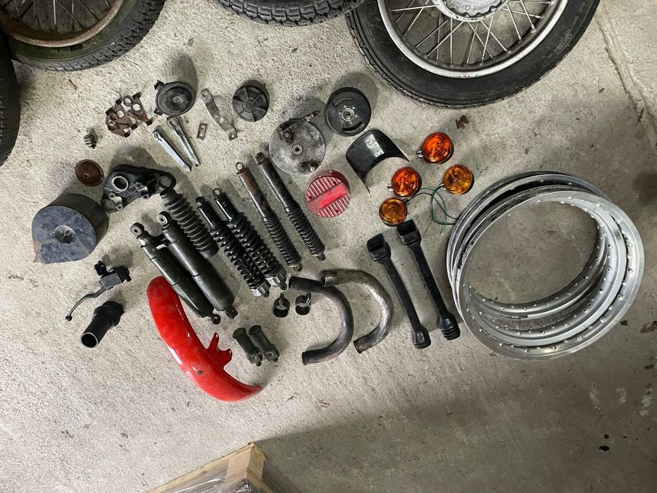 Części mz etz zbiornik paliwa boczki tylne błotniki