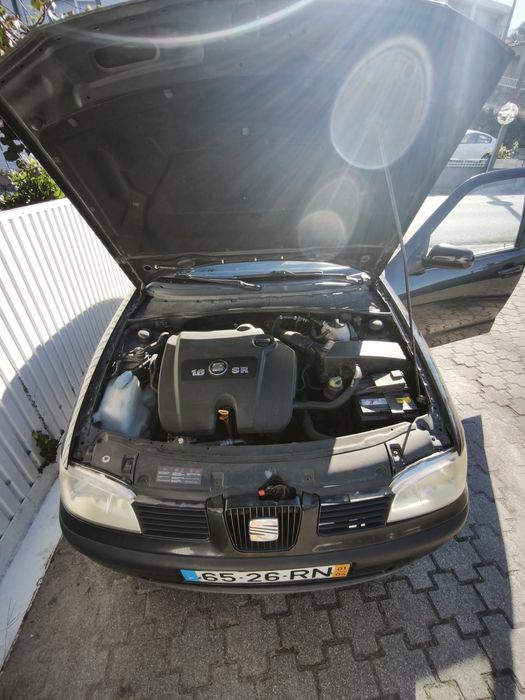 SEAT Ibiza 1.6 gasolina