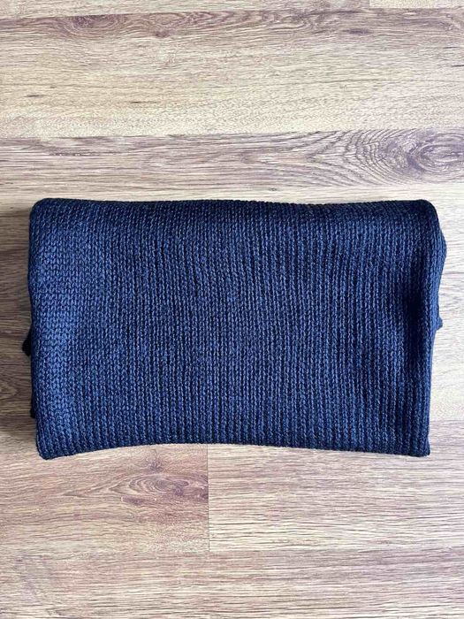 Шарф в'язаний жіночий.