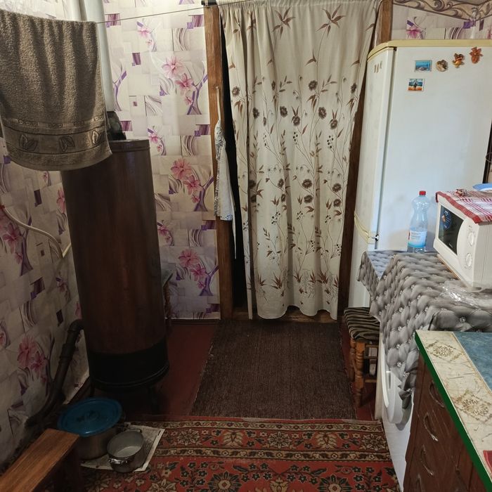 Продається будинок в центрі міста