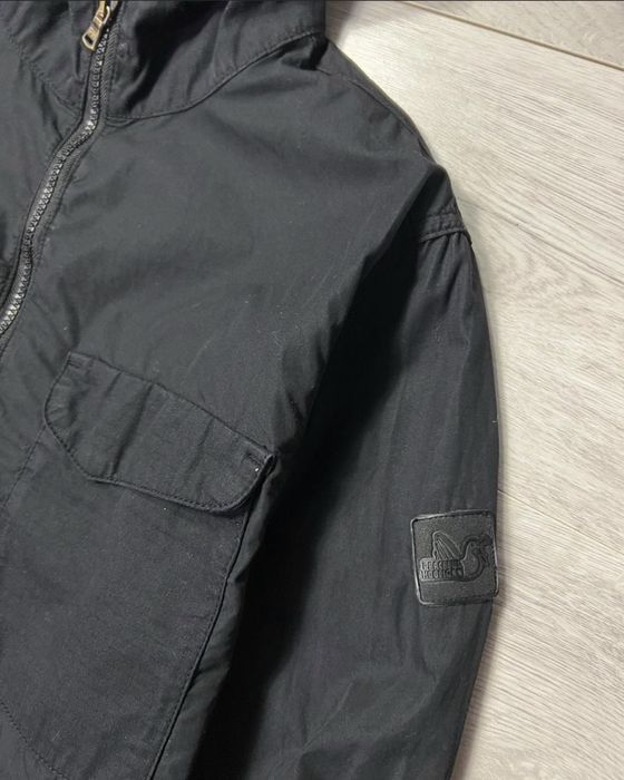 Курточка peaceful hooligan