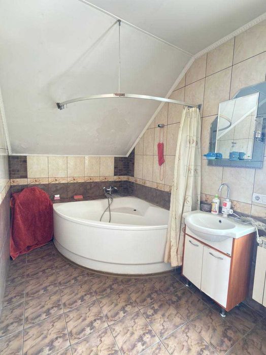 Продаж будинку с. Бартатів