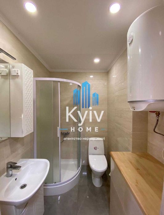 Продаж квартири з ремонтом/ 60 м2/ 2 кімнатна/ Комфорт-Таун/ Київ
