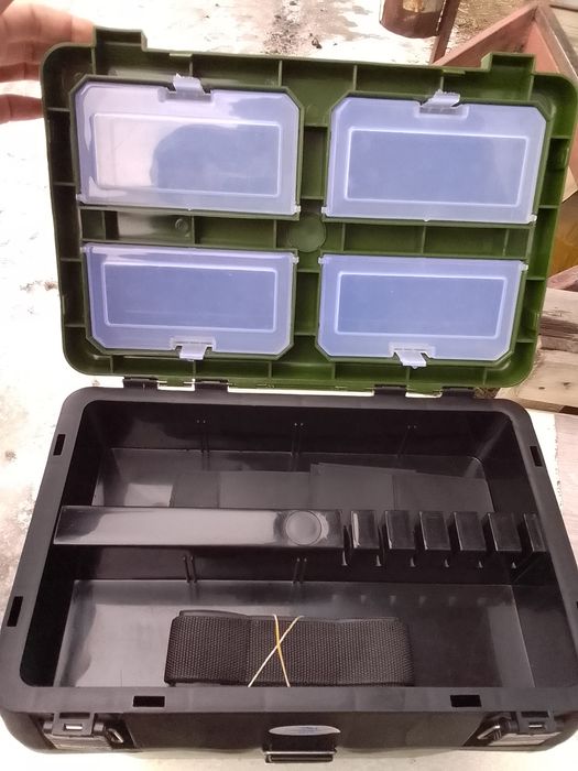 Ящик рибальський з м'яким сидінням, 19л