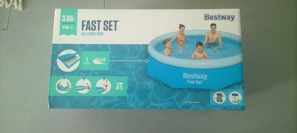 Piscina Bestway práticamente nova