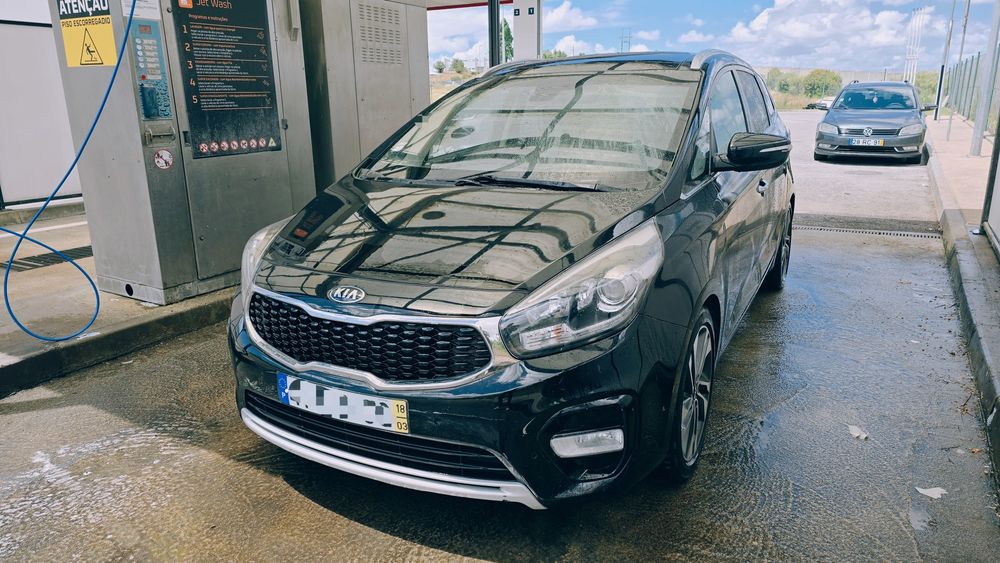 Kia Carens 1.7 CRDi, caixa automática, 2018