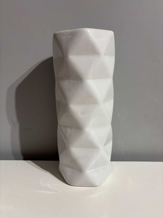 Biały wazon 26cm