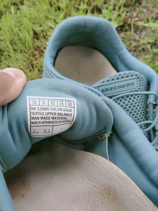 кросівки skechers 43р