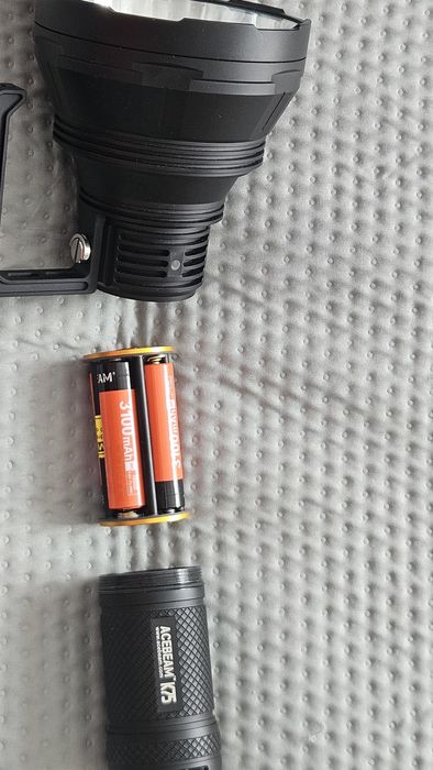 Latarka diodowa ACEBEAM K75