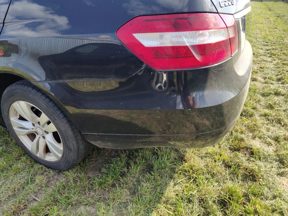 Zderzak tylny Mercedes w212 kolor 197
