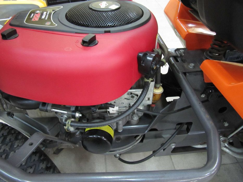 Traktorek Kosiarka RIDER HUSQVARNA R216 AWD 4X4 2016r