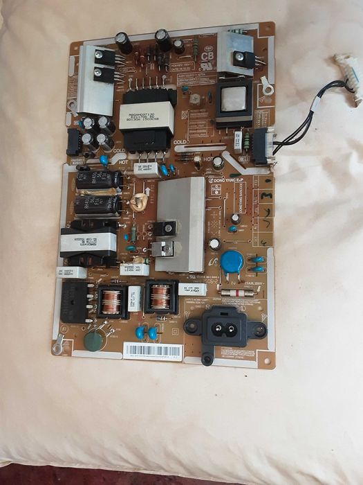Samsung UE40JU6500K e QE80QAAT peças motherboard, t-con etc