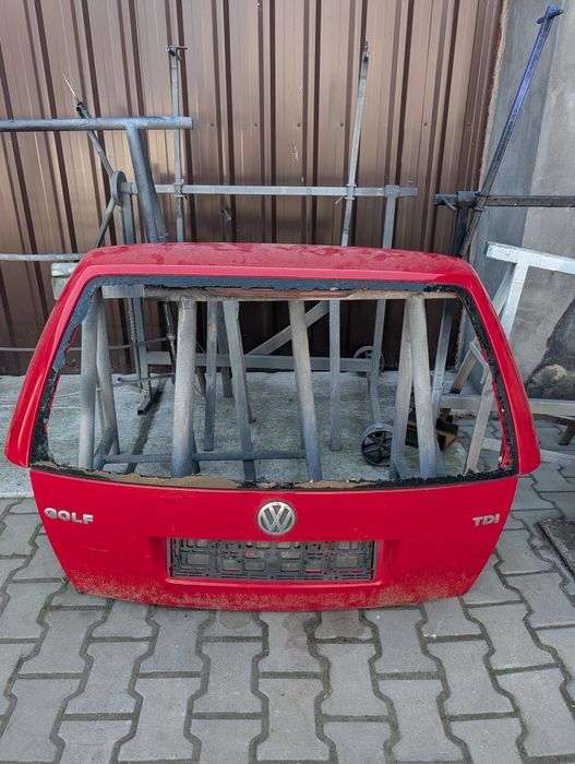 Klapa tył golf 4 kombi