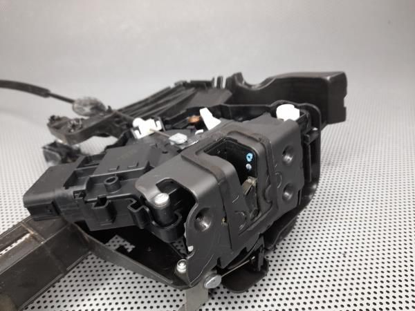 Fechadura / fecho porta trás direito FORD Focus II (DA_)