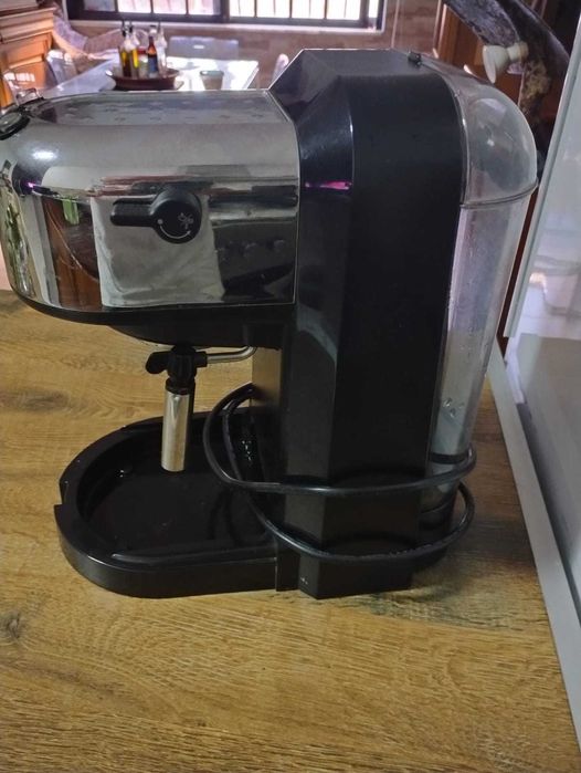 Máquina de café Delonghi