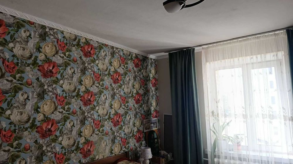 (3) Продам 3-кімнатну квартиру на Ближньому Замості 0756