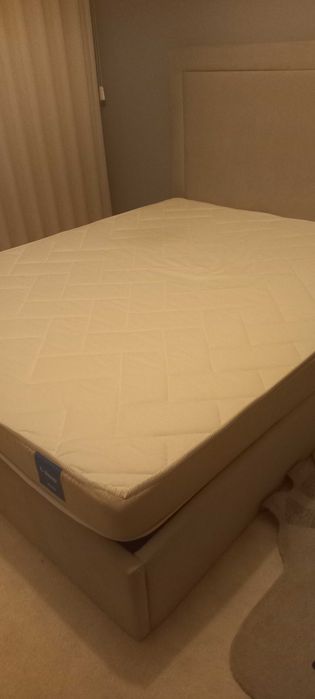 Colchão muito bom estado