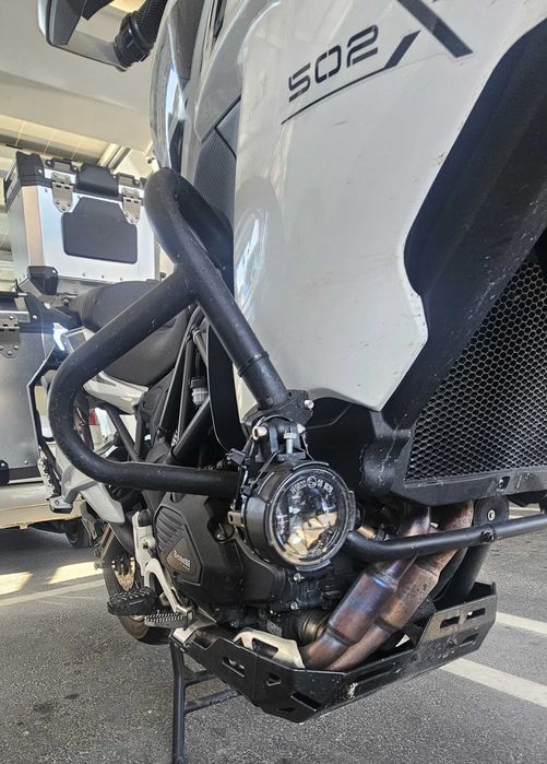Benelli TRK 502x