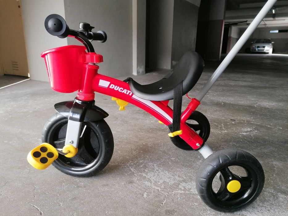 Triciclo criança ducati