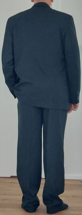 Prawie nowy garnitur kamizelka i spodnie  Tanio!