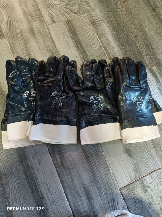 Продам спецовые перчатки