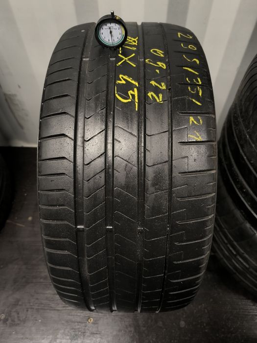 Opona Pirelli P zero 295/35/21 pojedynka