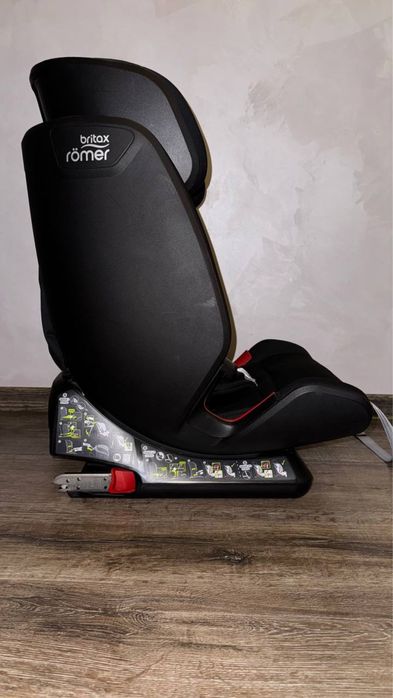 Дитяче автокрісло  Britax-romer 9-36 кг