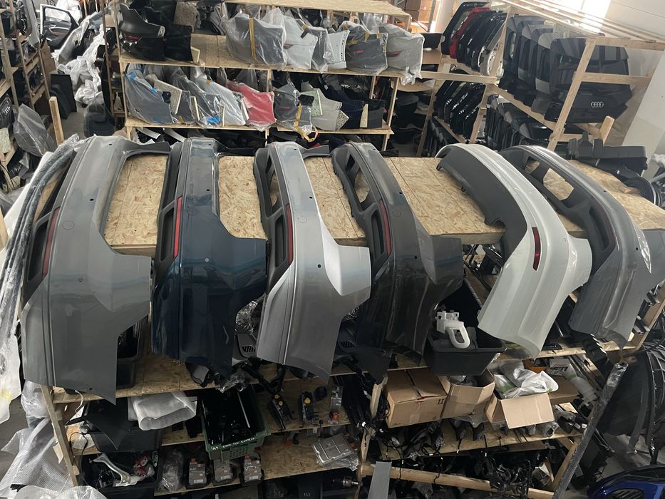 Задній бампер Фольксваген пасат 22р універсал