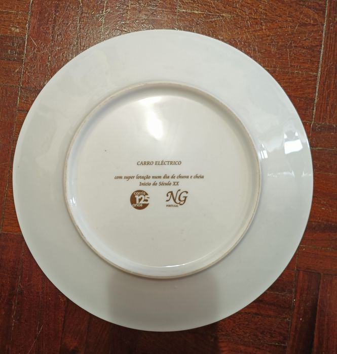 Prato comemorativo 125 anos da Carris