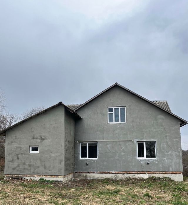 Продається цегляний будинок  с. Суховоля , Бродівський р-н