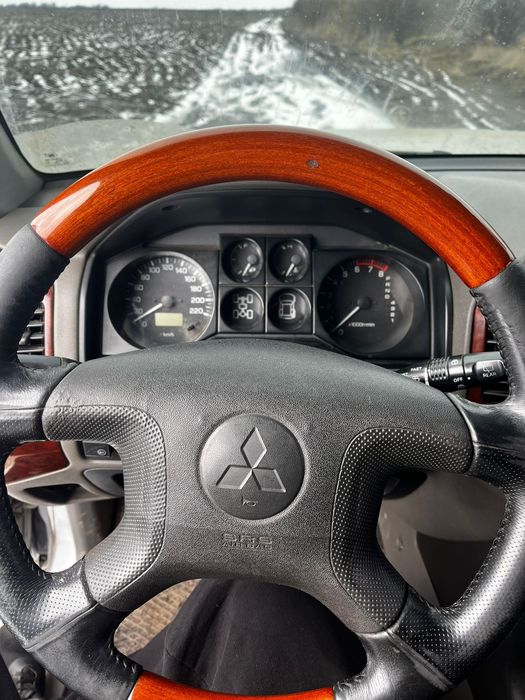 Продам,або обміняю міцубісі паджеро вагон