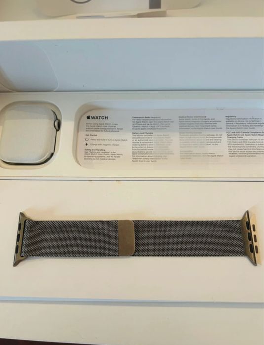 Apple Watch Series 10 46mm Alumínio + Pulseira Milanese Loop
