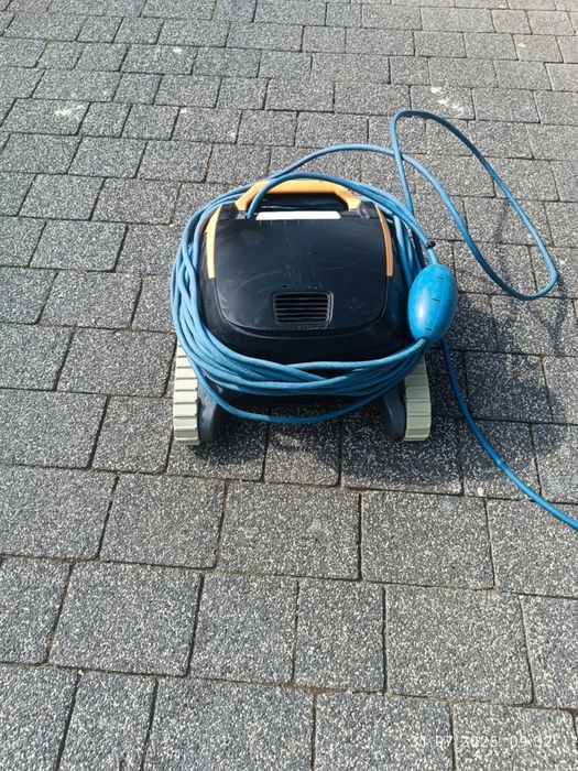 Odkurzacz robot basenowy dolphin e20