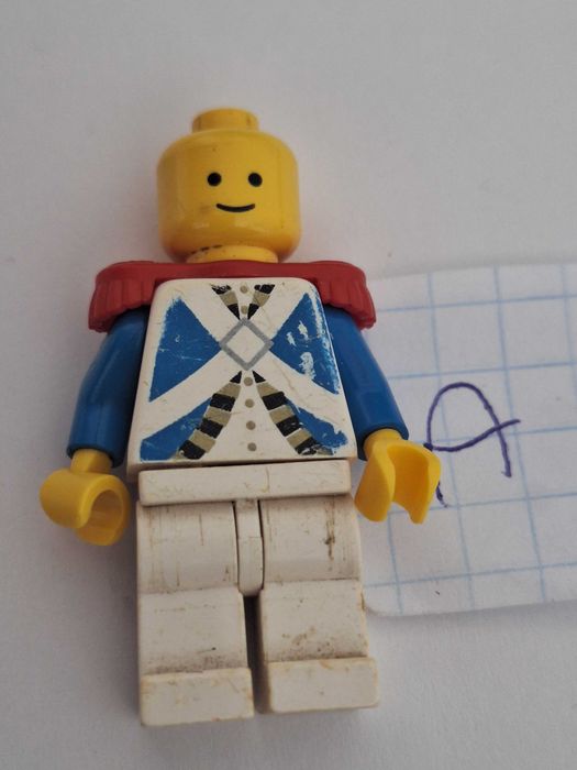 Lego pi060 pi061 figurka bez żadnych pęknięć. Set 6274. Polecam.