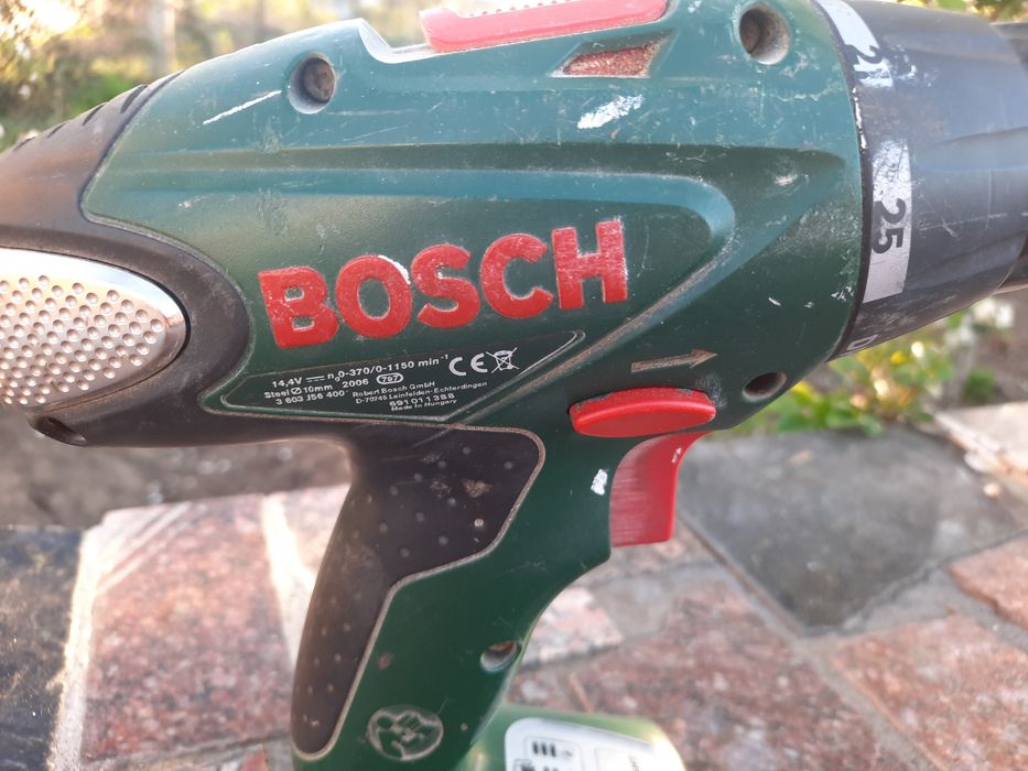 Акамуляторний шуруповерт Bosch