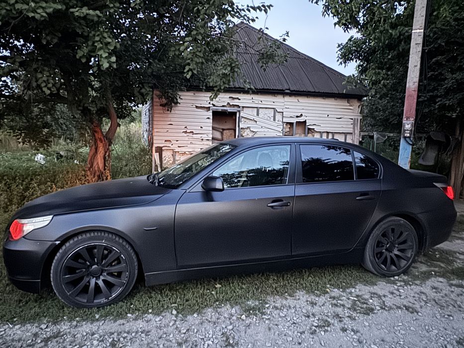 Продам БМВ Е60 530d