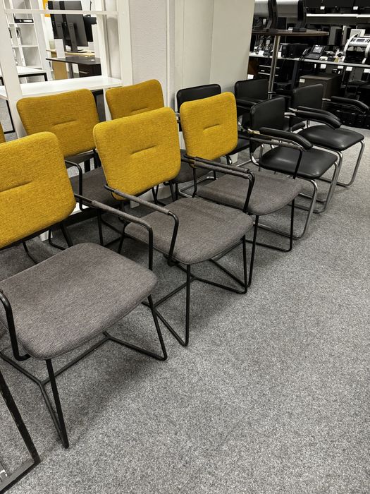 РОЗПРОДАЖ офісного центру стільці крісла стулья кресла