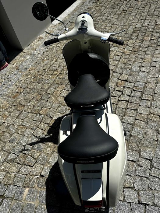 Vespa GTR 125 de 1978 totalmente restaurada. e com documentos.