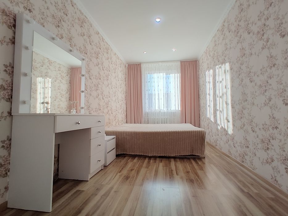 Продам 3-кімнатну квартиру в місті Нововолинськ