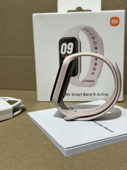 Фитнес-браслет Mi Smart Band 8 Active як нові!