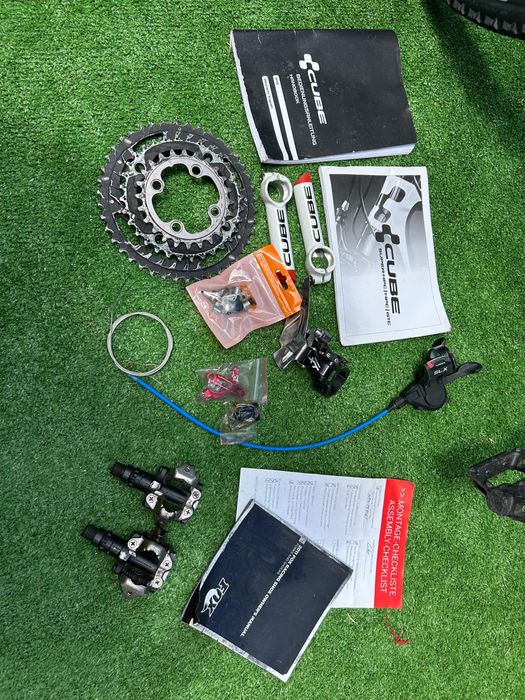 Bicicleta Cube AMS carbono