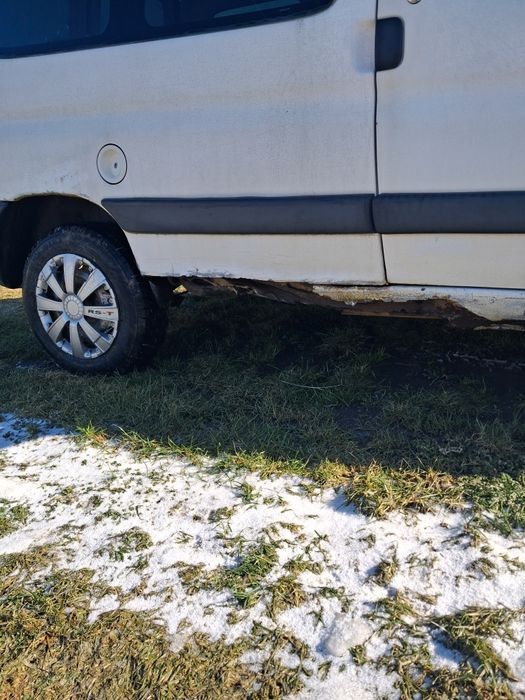 Продається Пежо партнер