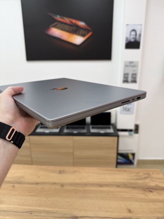 Потужний Macbook Pro 16 M1Pro 32/1Tb, ТОПОВА конфігурація