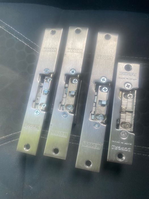 Fechadura trinque elétrico