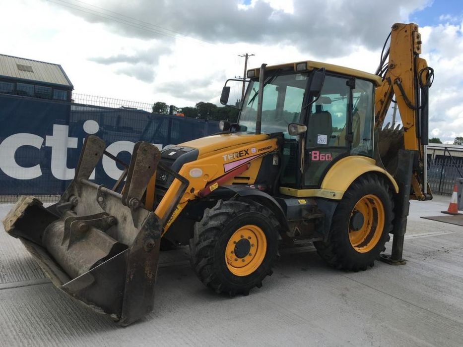 Koparko-Ładowarka ,Roboty ziemne, WYKOPY