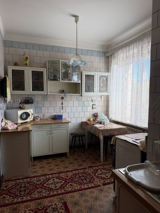 Продаж 2 кімн. Металургів 18, Автономка, Соцмісто