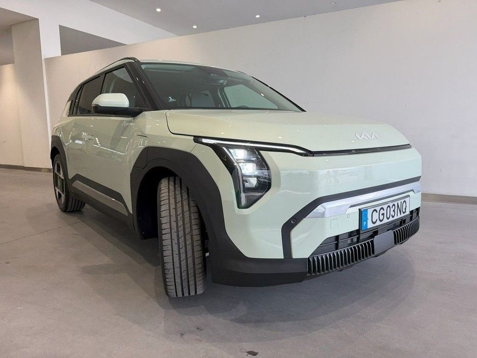 Kia EV3 81.4 kWh Tech